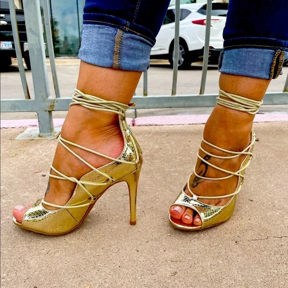 Gold lace heels sale